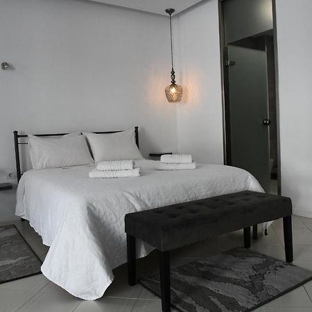 Rhodes City City Heart Luxury Studios מראה חיצוני תמונה