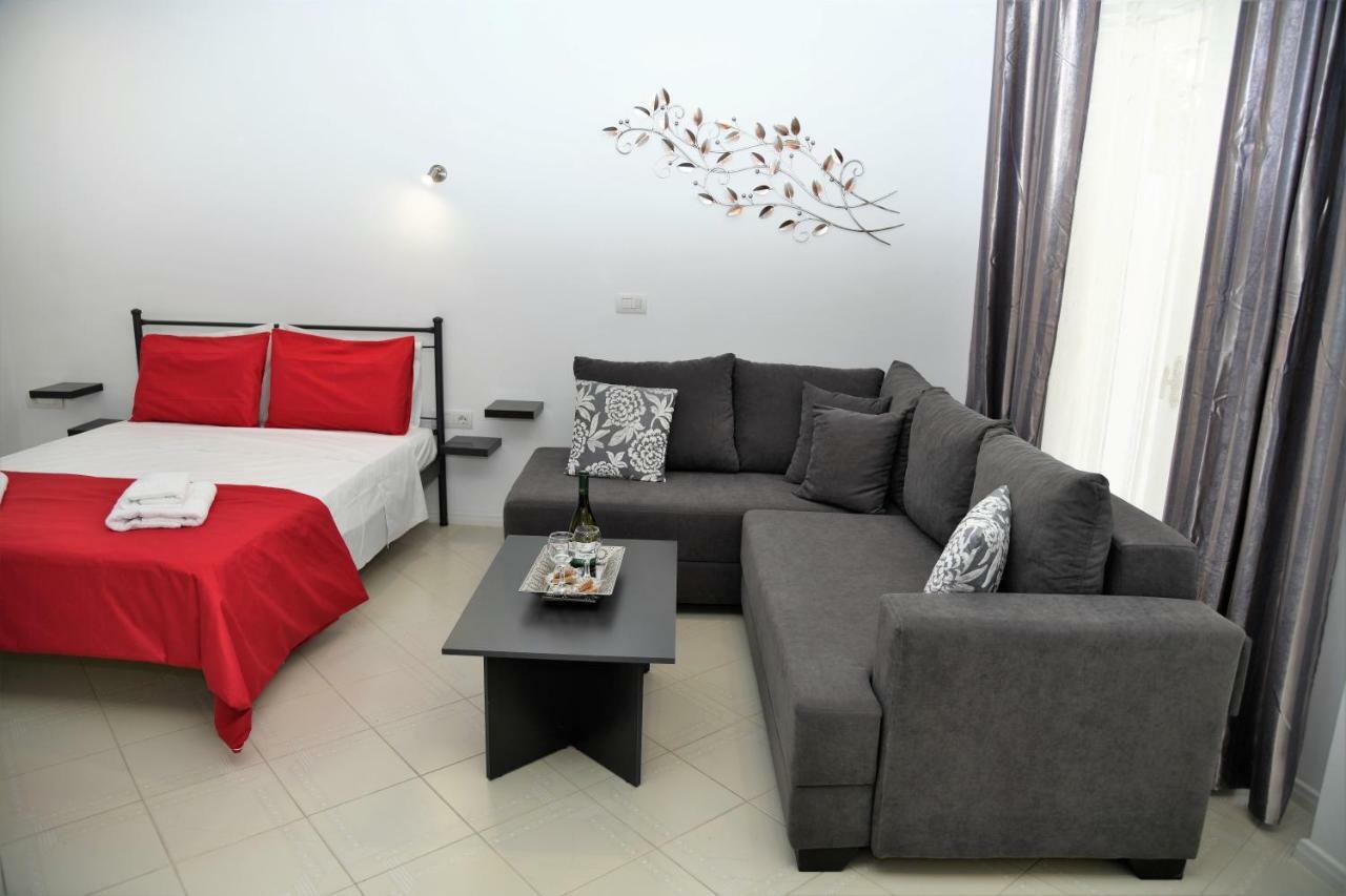 Rhodes City City Heart Luxury Studios מראה חיצוני תמונה