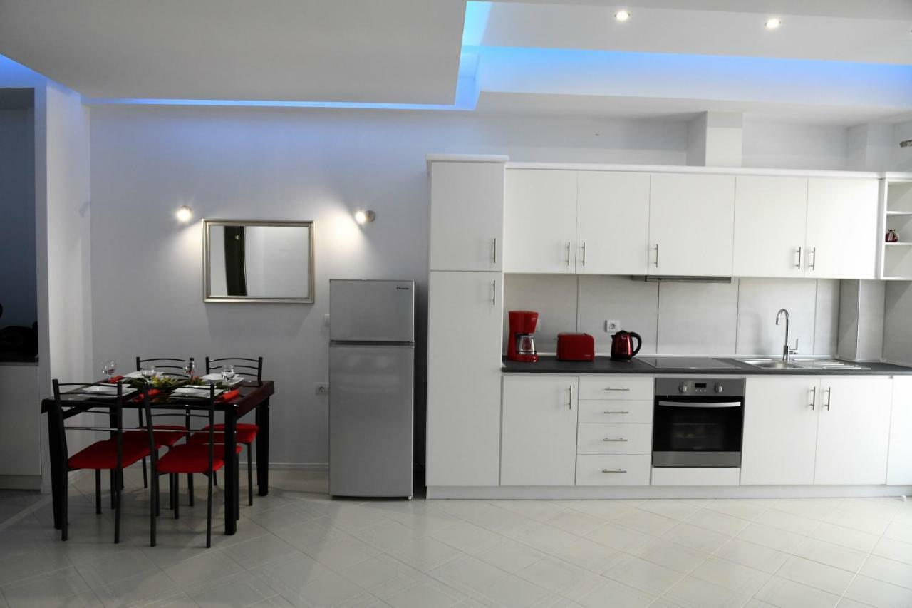 Rhodes City City Heart Luxury Studios מראה חיצוני תמונה
