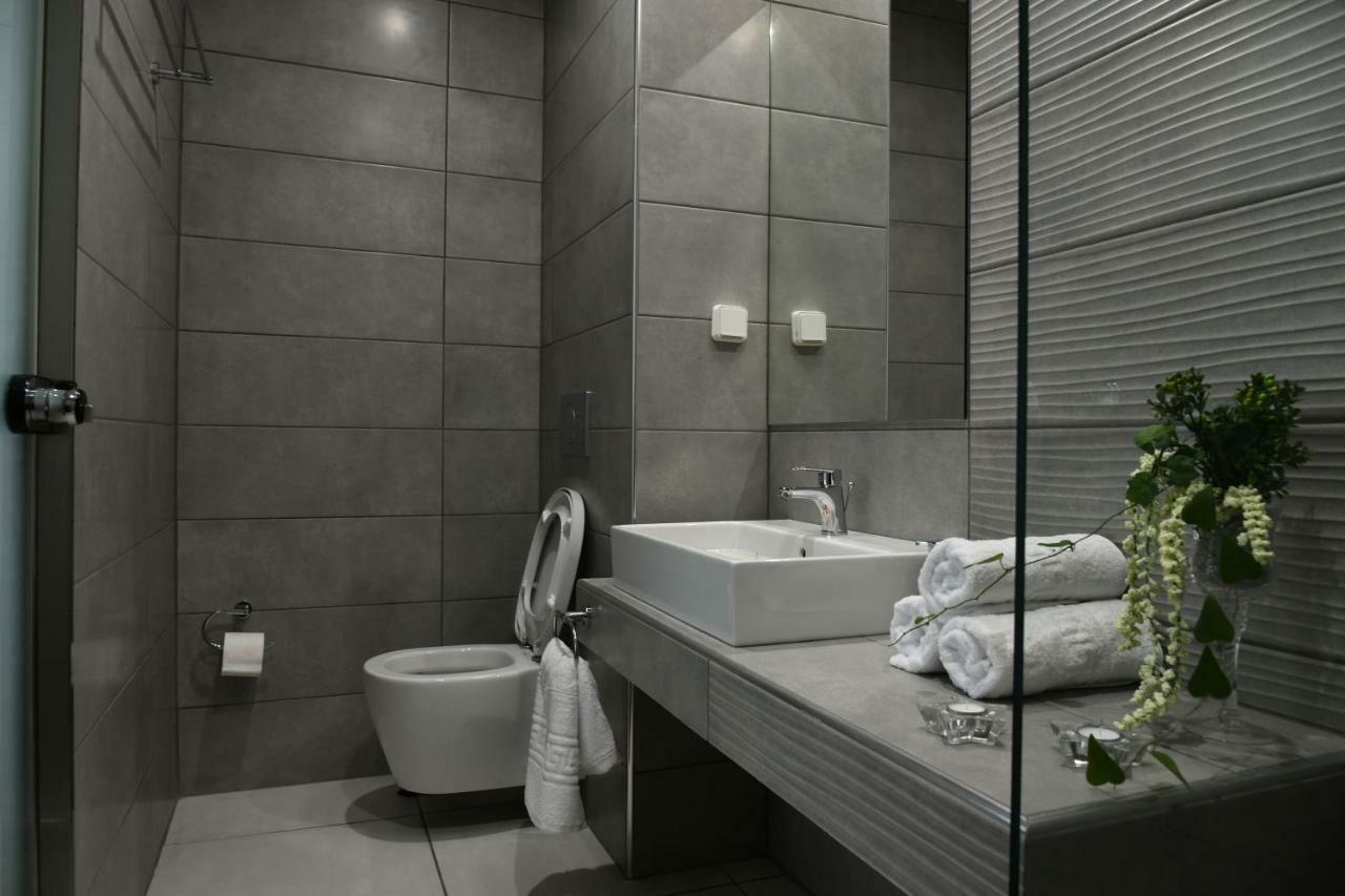 Rhodes City City Heart Luxury Studios מראה חיצוני תמונה